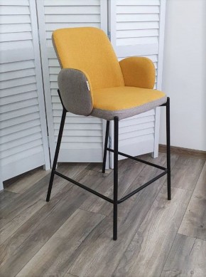 Полубарный стул NYX (H=65cm) VF106 желтый / VF120 серый М-City в Нижневартовске - niznevartovsk.ok-mebel.com | фото 3